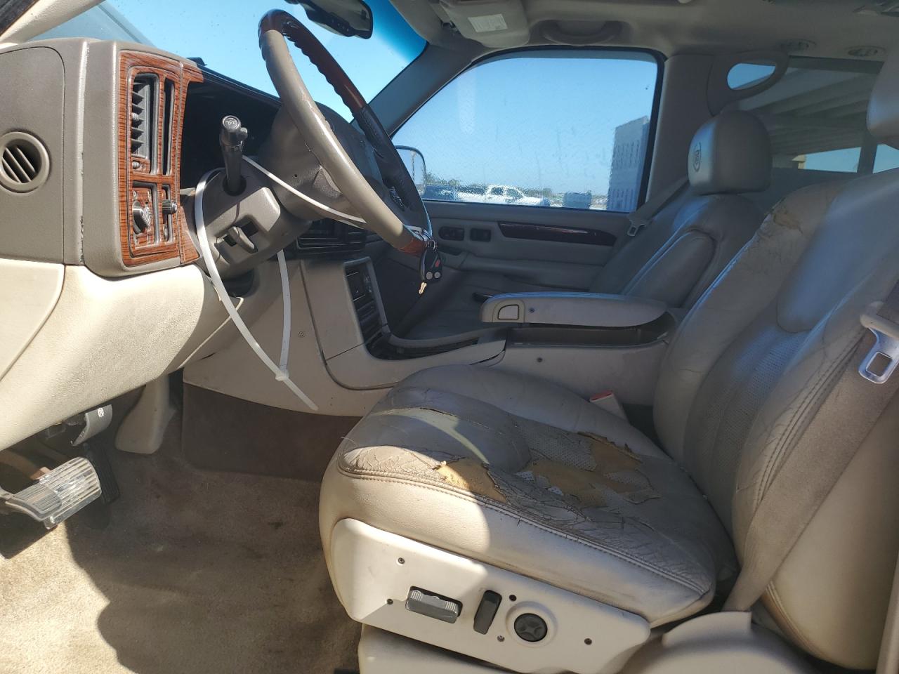 Lot #3031531817 2003 CADILLAC ESCALADE E