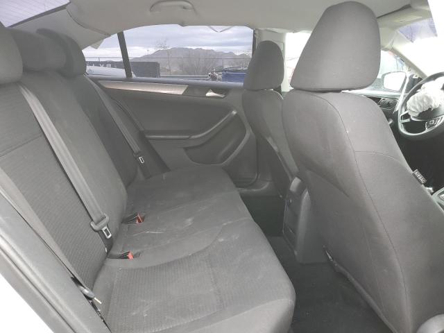 2016 VOLKSWAGEN JETTA SE - 3VWB67AJ1GM306801