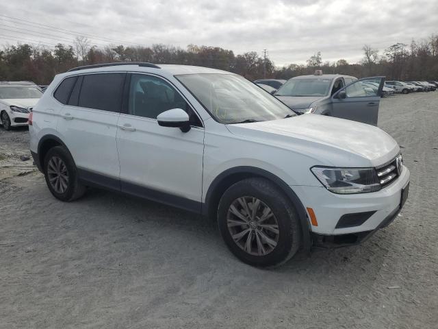 2018 VOLKSWAGEN TIGUAN SE - 3VV2B7AX5JM042199