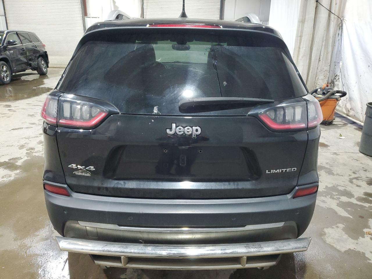 Lot #3033012032 2019 JEEP CHEROKEE L