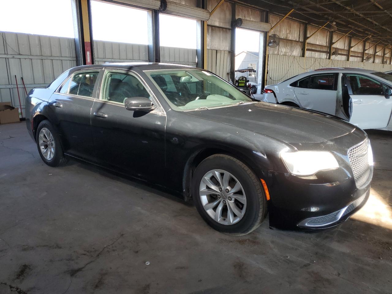 2C3CCAAG0FH867753 - 2015 CHRYSLER 300 - #80642724