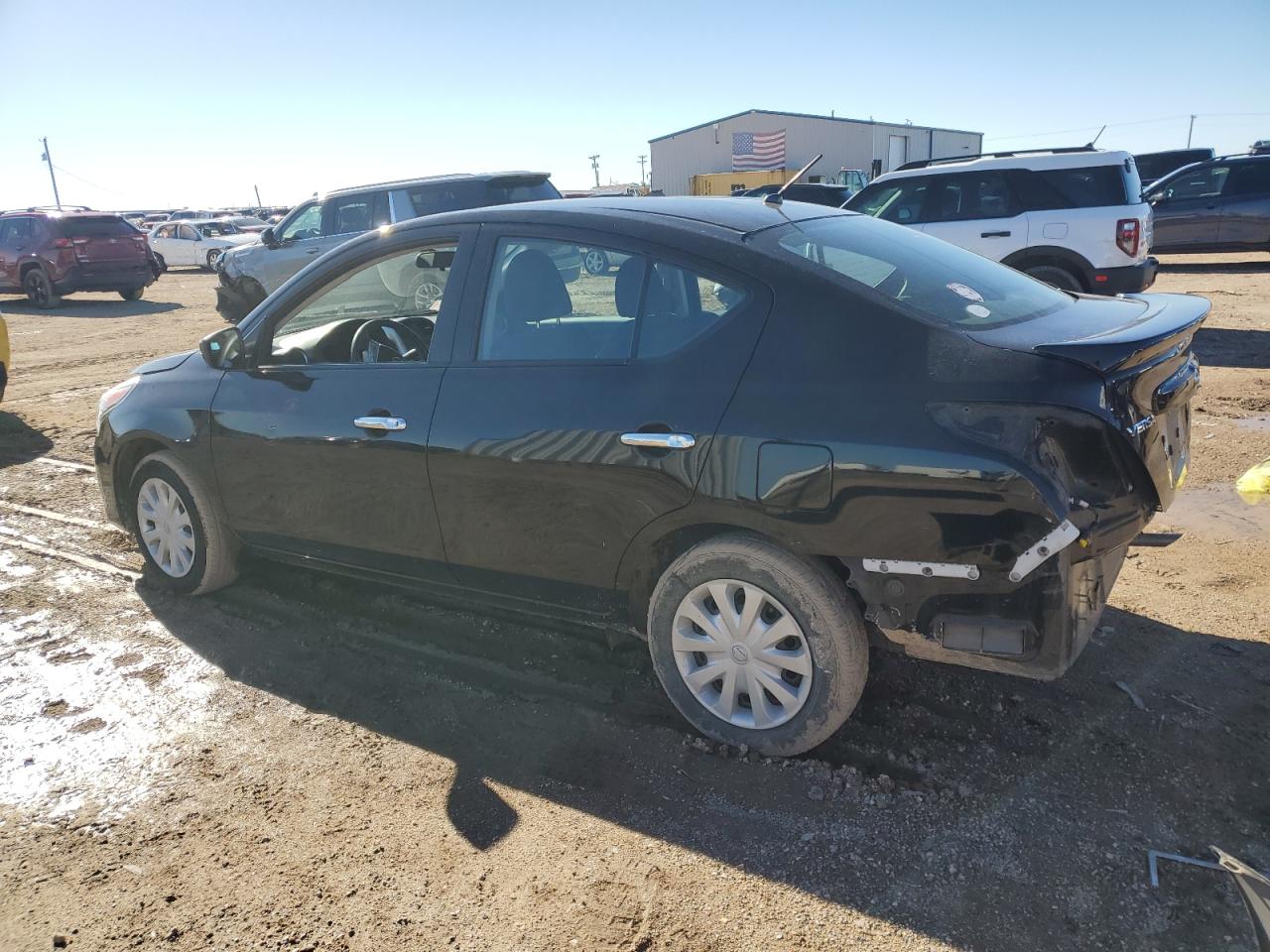 Lot #3027288300 2019 NISSAN VERSA S