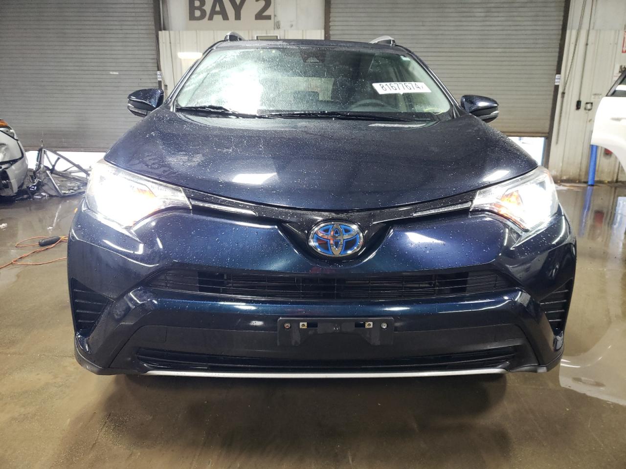 Lot #3009114337 2018 TOYOTA RAV4 HV LE