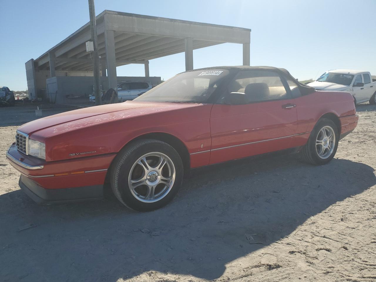 Lot #3003947502 1993 CADILLAC ALLANTE