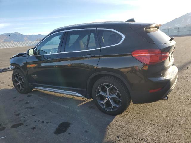 VIN WBXHT3C36H5F71353 2017 BMW X1 no.2