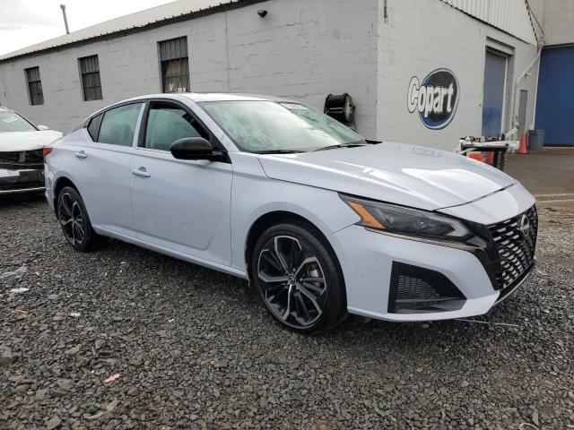 Vin: 1n4bl4cw4pn324403, lot: 77856884, nissan altima sr 20234