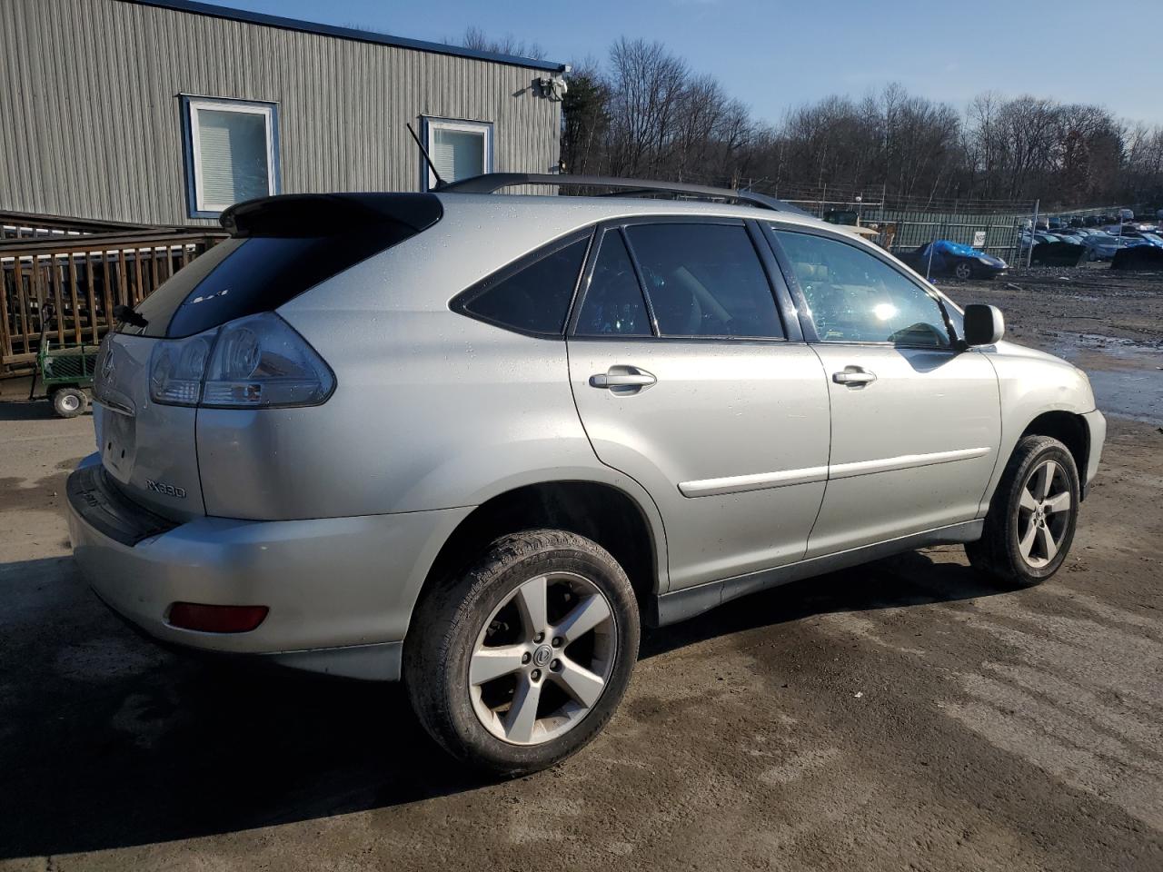 Lot #3033337841 2004 LEXUS RX 330