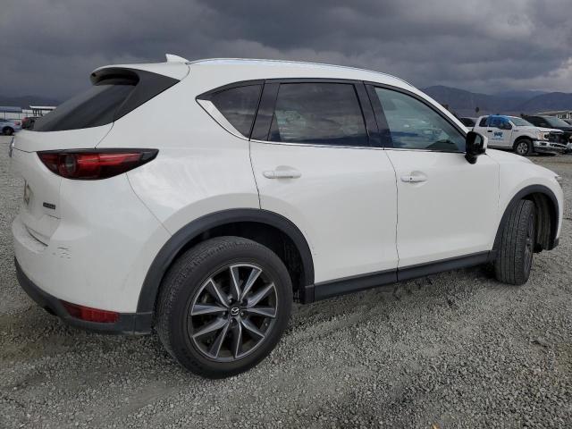 MAZDA CX-5 GRAND 2018 white  gas JM3KFADM4J1336053 photo #4