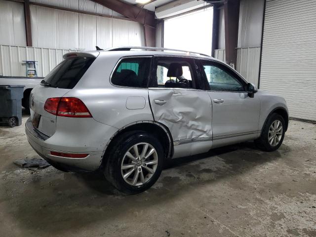 VOLKSWAGEN TOUAREG V6 2013 silver  gas WVGEF9BPXDD007308 photo #4