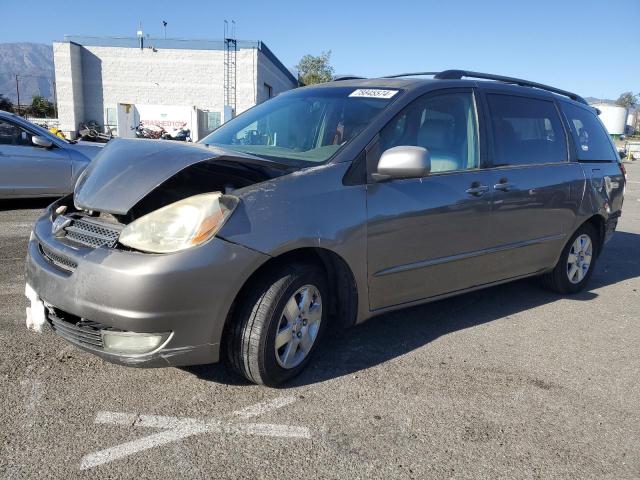 TOYOTA SIENNA XLE