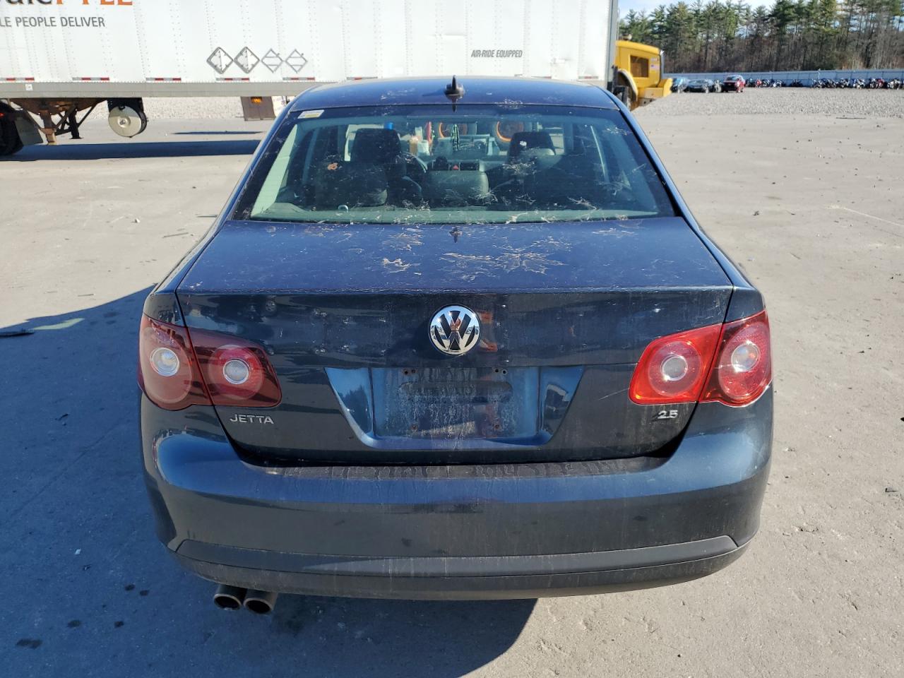 Lot #2991554139 2009 VOLKSWAGEN JETTA SE