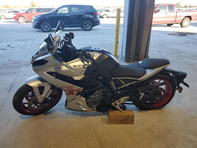 2024 SUZUKI GSX800 F JS1EM13B8R7103288