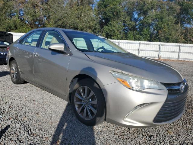 VIN 4T4BF1FK0FR449333 2015 Toyota Camry, LE no.4