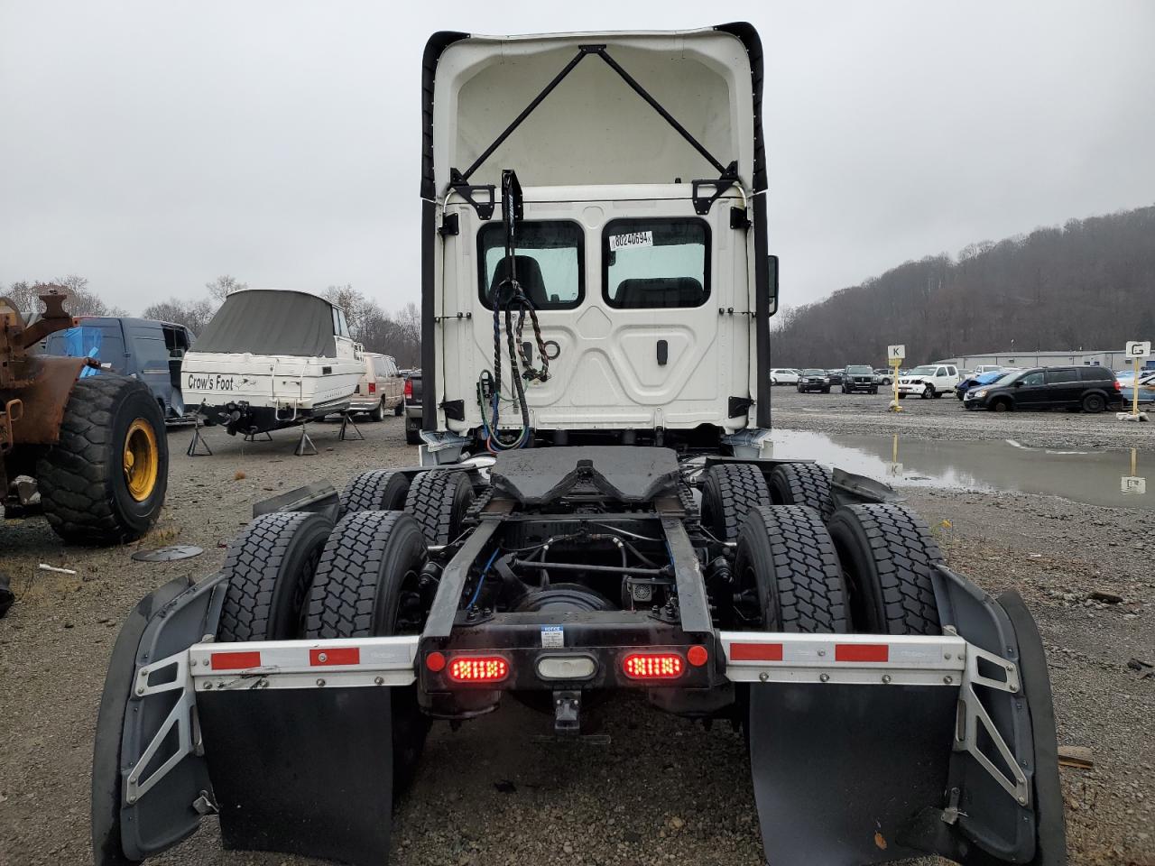 Lot #2986494249 2022 FREIGHTLINER CASCADIA 1