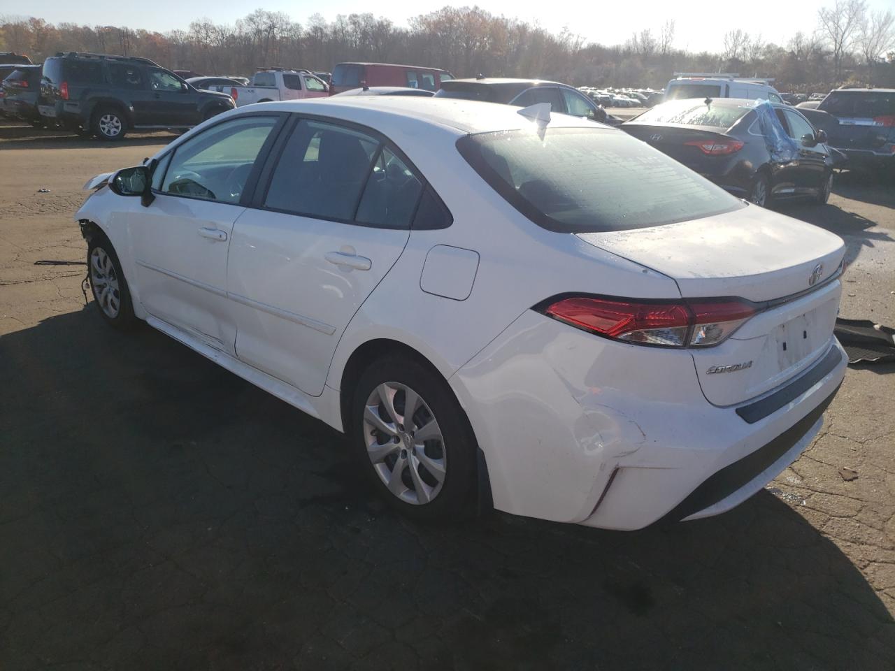 Lot #3036941723 2020 TOYOTA COROLLA LE