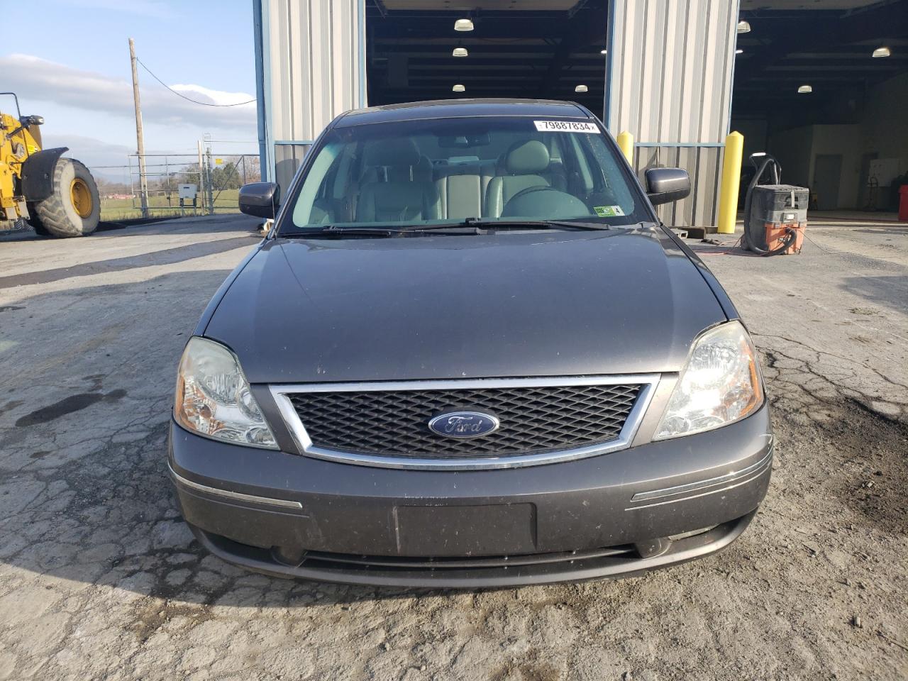 Lot #3026034035 2006 FORD FIVE HUNDR