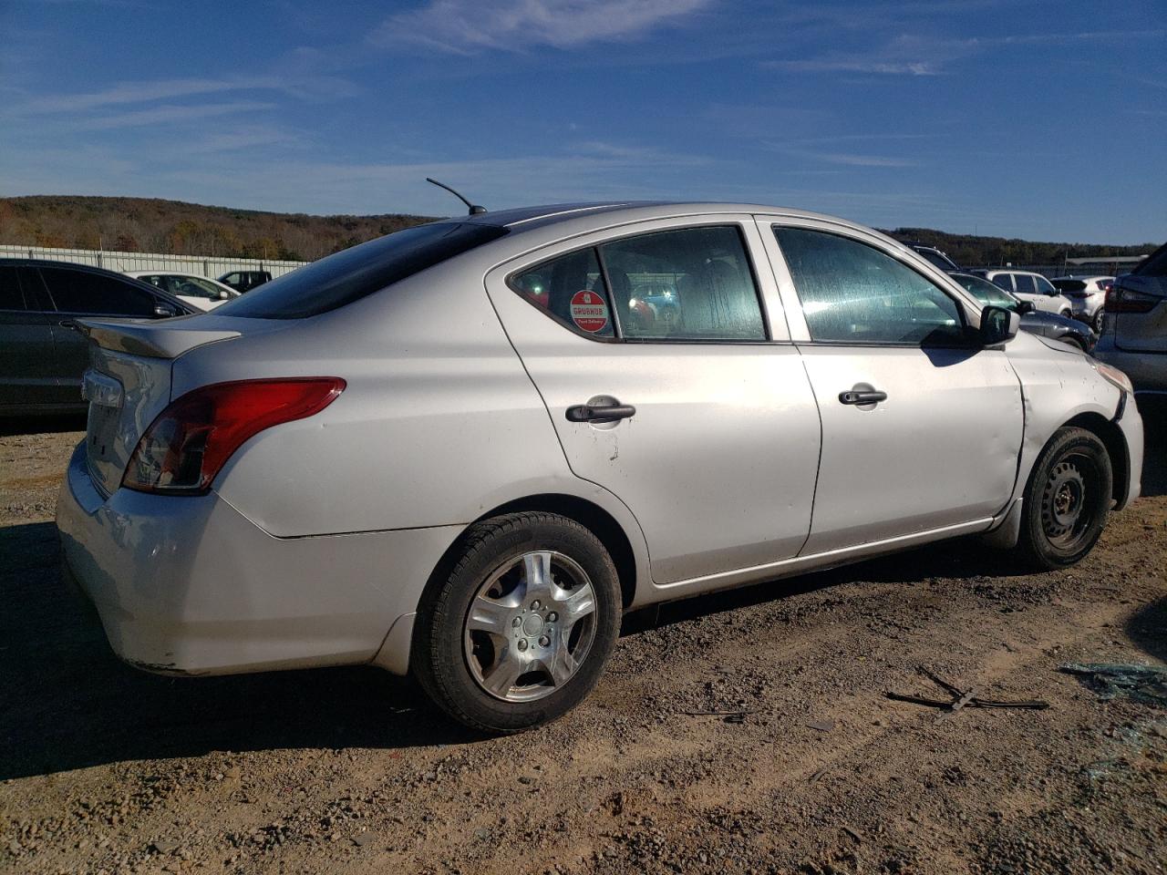 Lot #2974554418 2017 NISSAN VERSA S