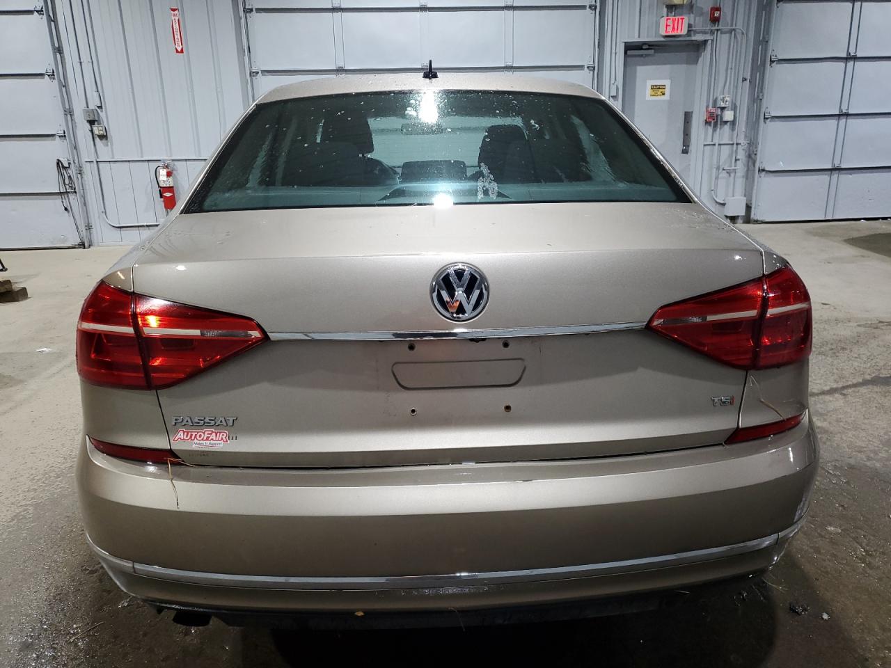 Lot #3009209357 2016 VOLKSWAGEN PASSAT S