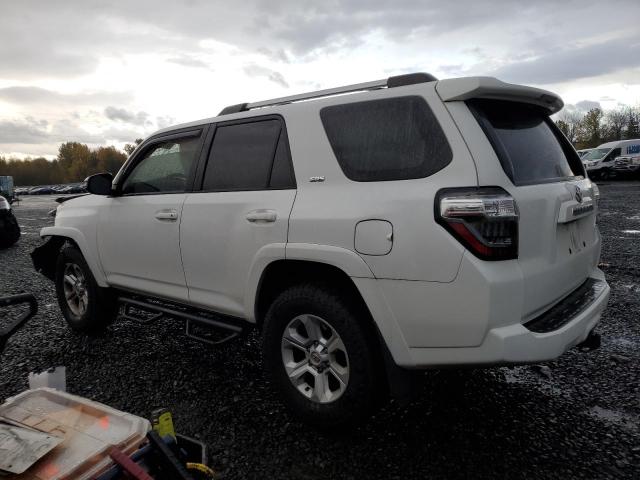 TOYOTA 4RUNNER SR 2020 white  gas JTEBU5JR8L5756699 photo #3