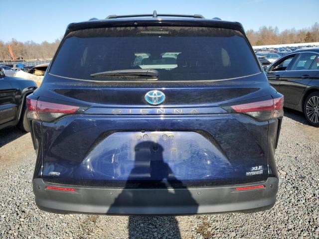 2022 TOYOTA SIENNA XLE - 5TDYSKFC9NS055934