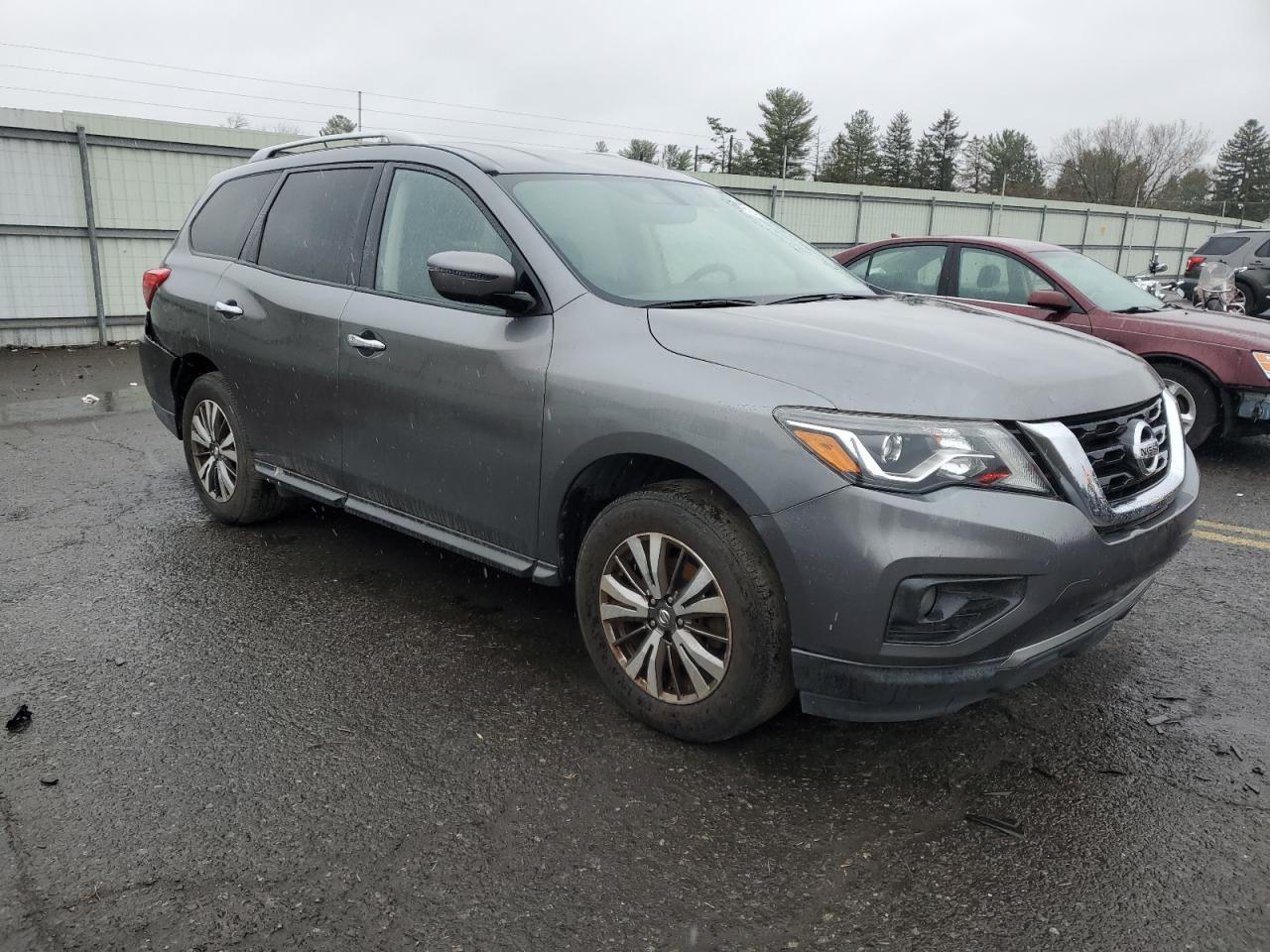 Lot #3008700104 2018 NISSAN PATHFINDER