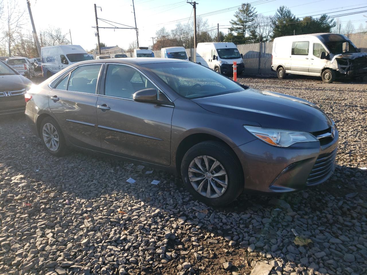 Lot #3029693134 2017 TOYOTA CAMRY LE