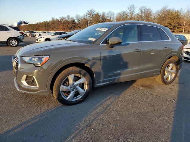 2020 Audi Q3, Premium