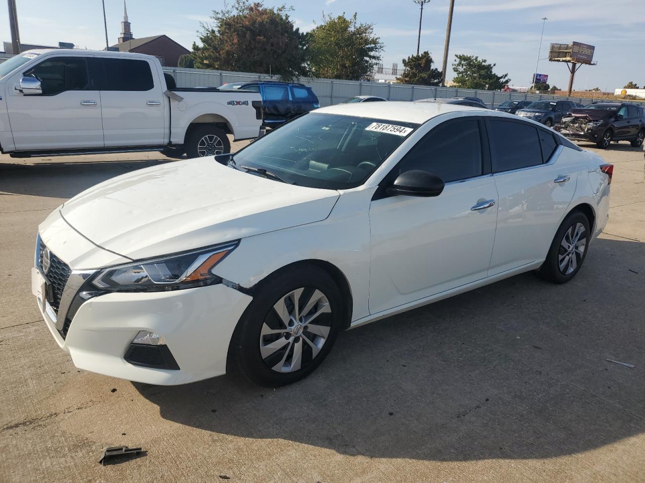 NISSAN ALTIMA S