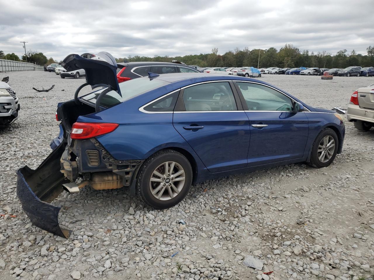 Lot #3024263889 2017 HYUNDAI SONATA SE