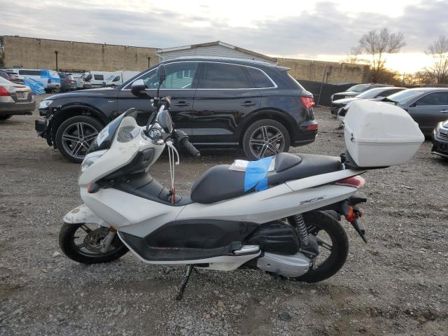 HONDA PCX 2011 white  gas MLHJF2802B5002144 photo #4