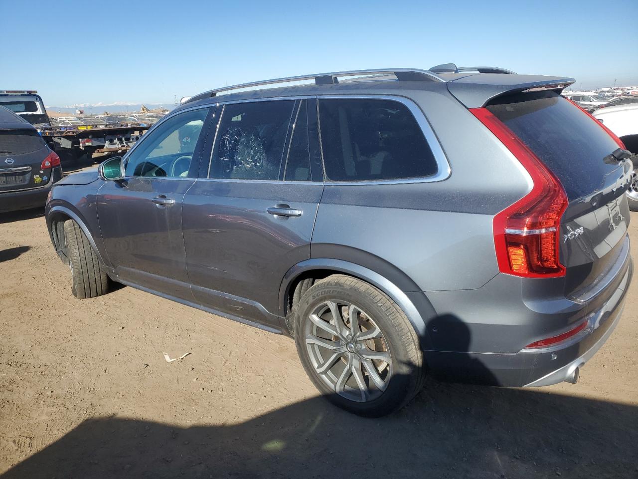 Lot #3004365837 2019 VOLVO XC90 T5 MO