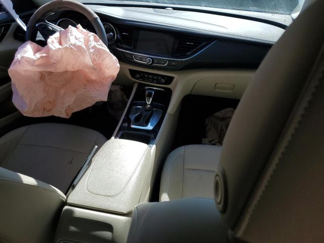 2018 BUICK REGAL ESSE W04GP6SX9J1125740