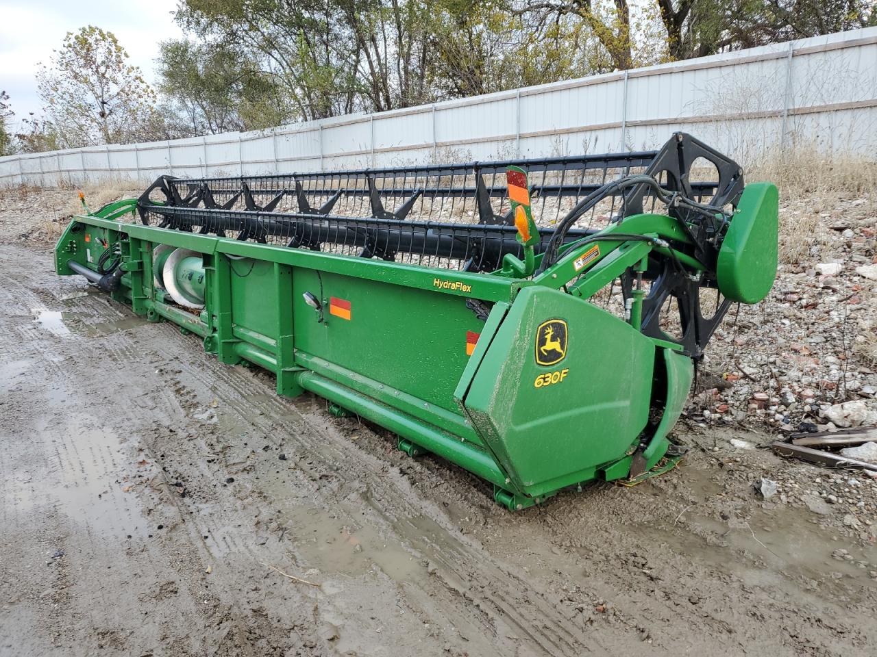 Lot #2993723162 2010 JOHN DEERE 630F