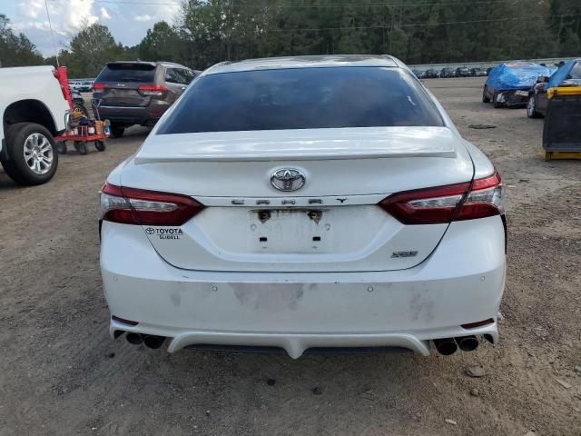 VIN 4T1B61HK3JU117080 2018 Toyota Camry, Xse no.6