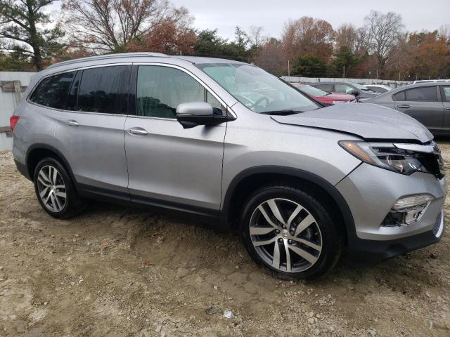 2017 HONDA PILOT TOUR - 5FNYF6H9XHB063675