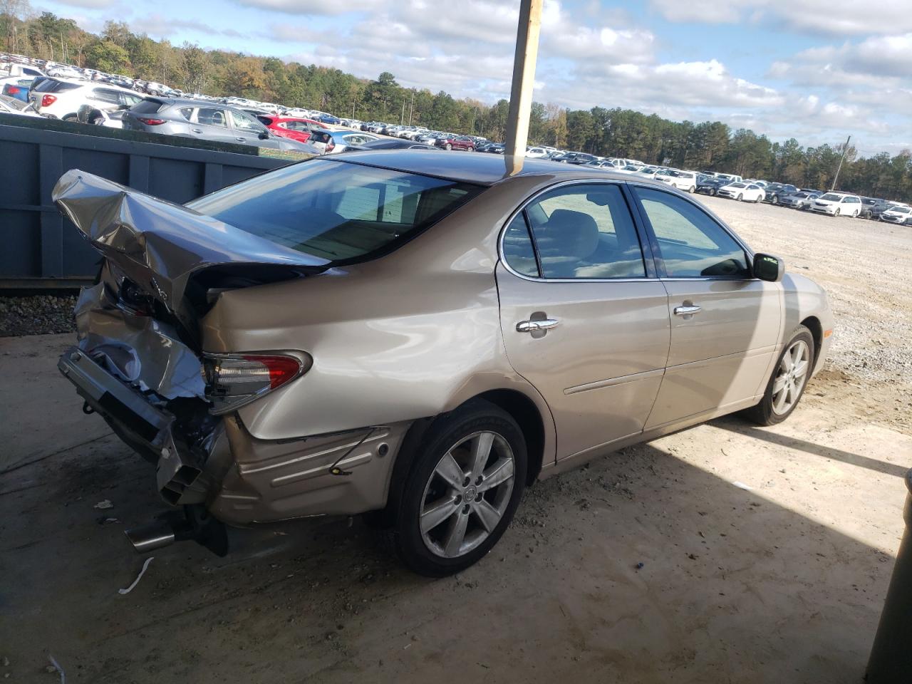 Lot #2977229172 2005 LEXUS ES 330