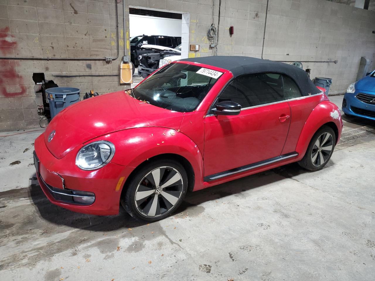 Lot #2973942316 2013 VOLKSWAGEN BEETLE TUR