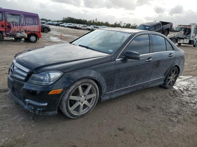 VIN WDDGF4HB5DA743530 2013 MERCEDES-BENZ C-CLASS no.1