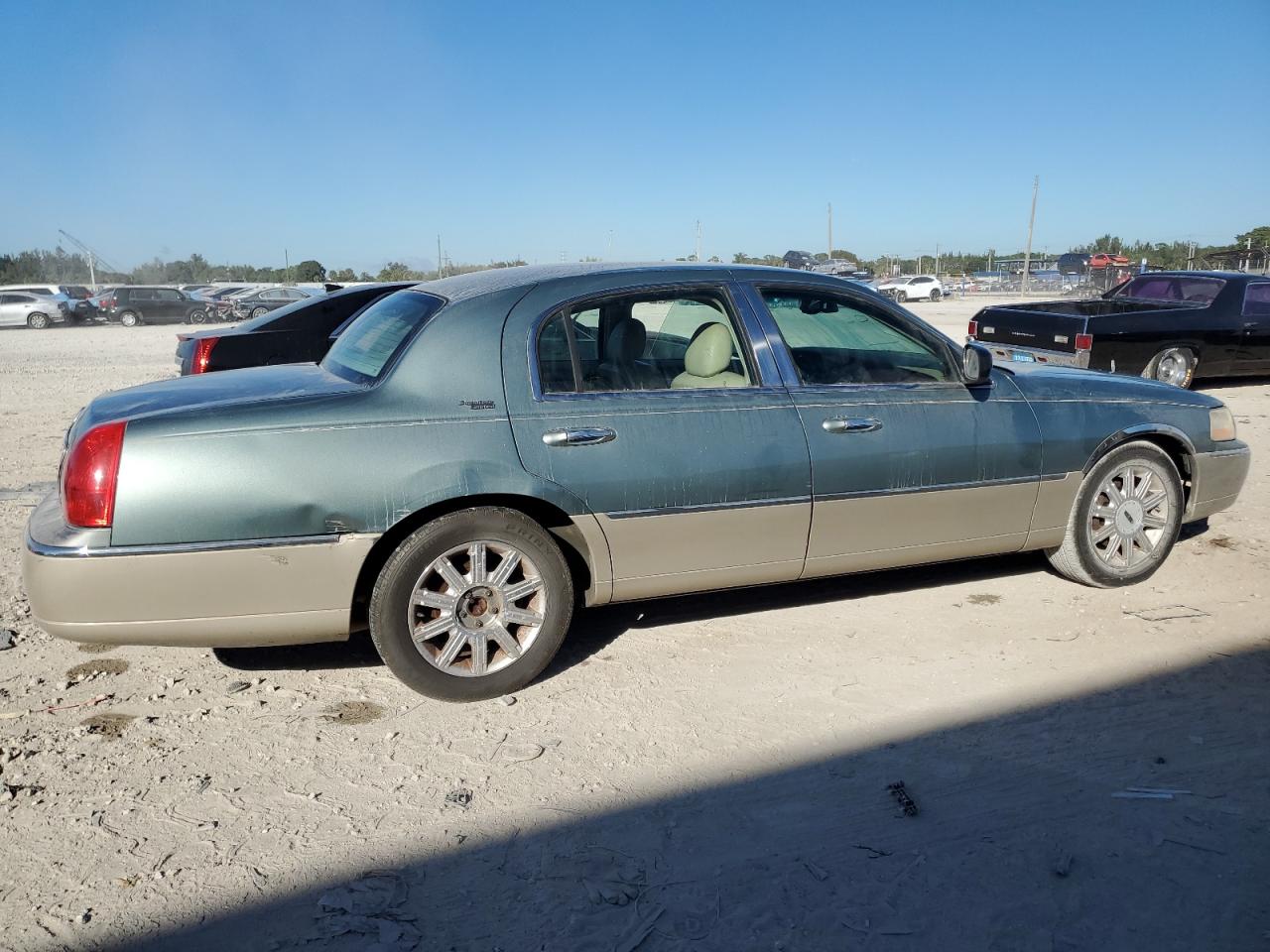 Lot #3008745119 2006 LINCOLN TOWN CAR S