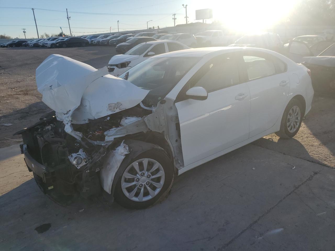  Salvage Kia Forte