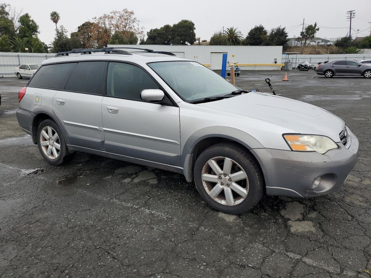 Lot #3006596359 2007 SUBARU OUTBACK OU