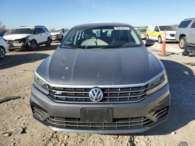 2017 VOLKSWAGEN PASSAT R-L - 1VWDT7A34HC043015