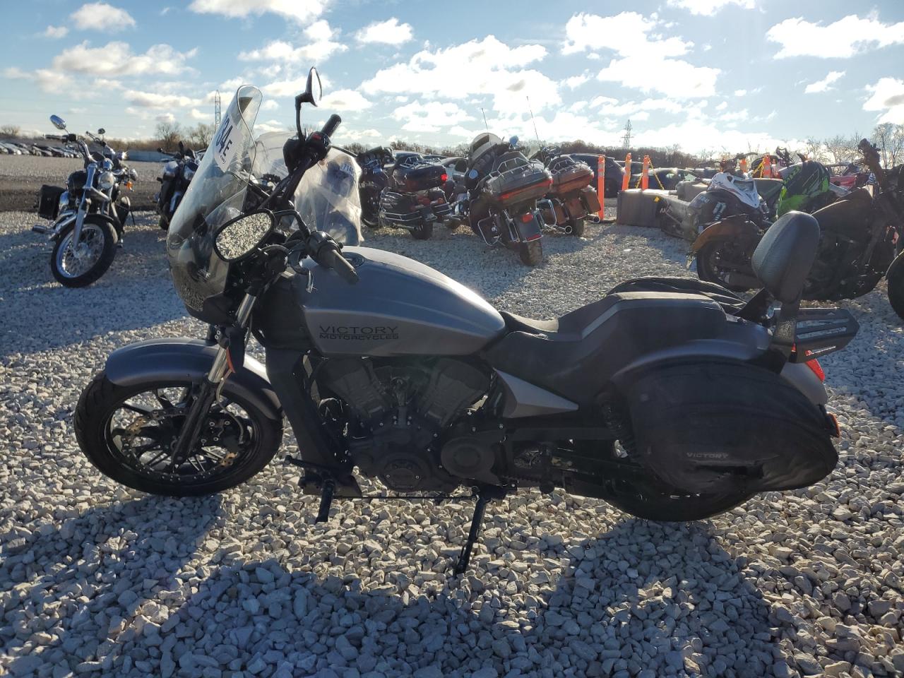 Lot #2986868932 2017 VICTORY MOTORCYCLES OCTANE