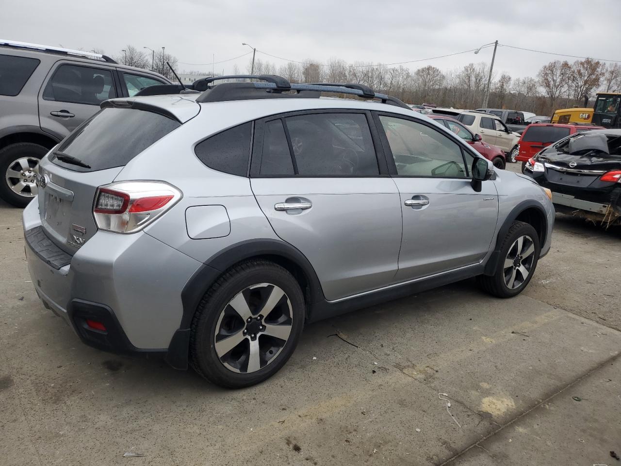 Lot #3028601930 2014 SUBARU XV CROSSTR