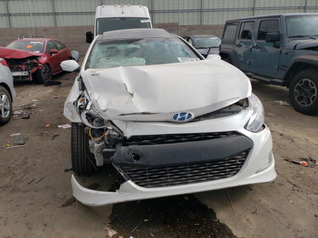 2015 HYUNDAI SONATA 4D KMHEC4A43FA136952