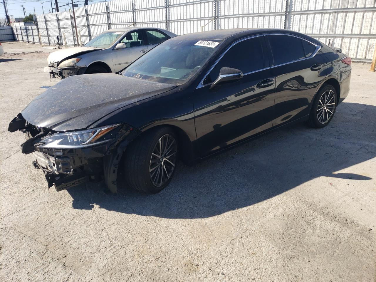  Salvage Lexus Es