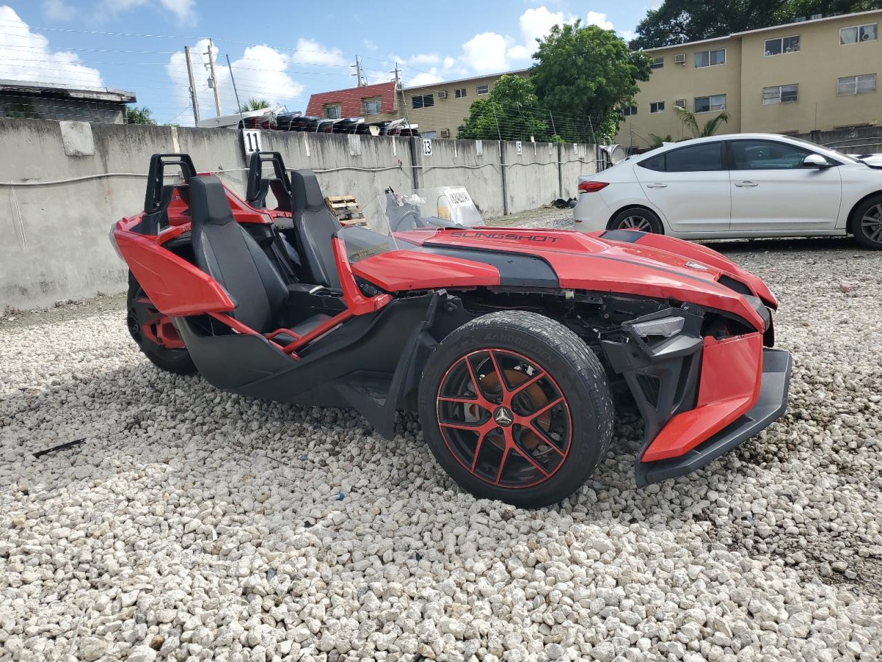 Lot #3028504918 2021 POLARIS SLINGSHOT