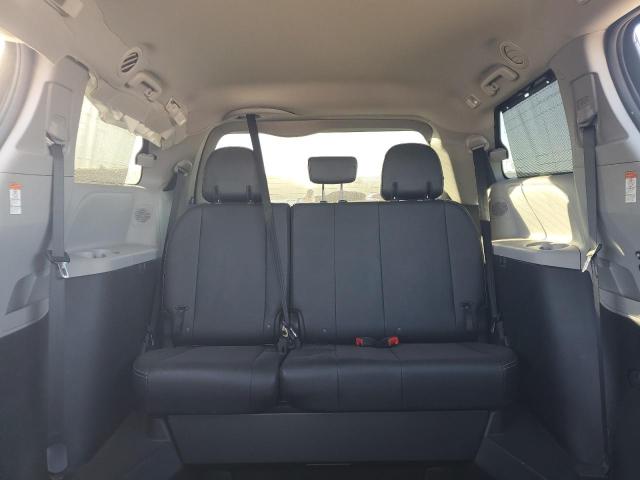 2019 TOYOTA SIENNA SE 5TDXZ3DC9KS978717