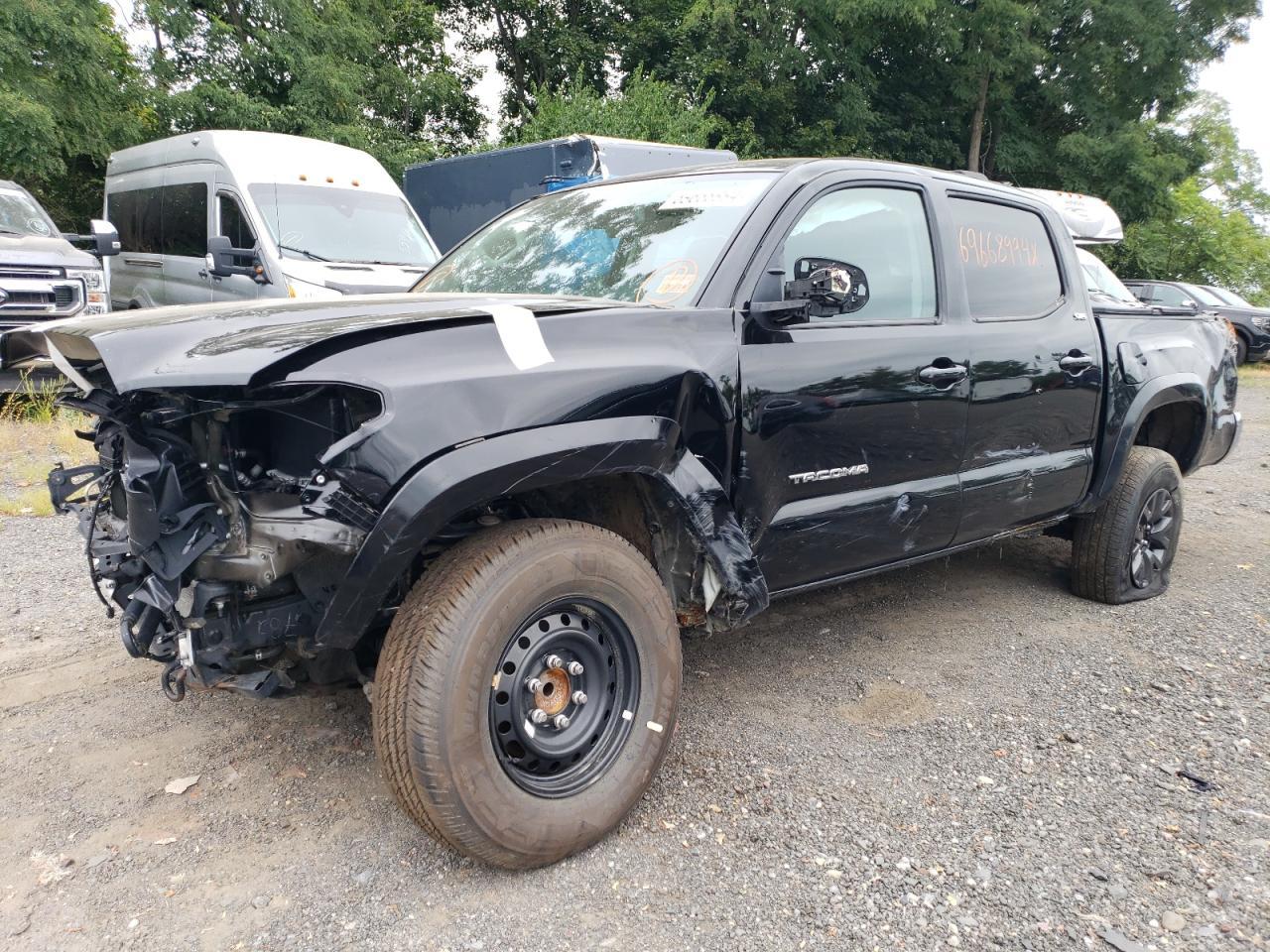 Lot #2952600245 2023 TOYOTA TACOMA DOU