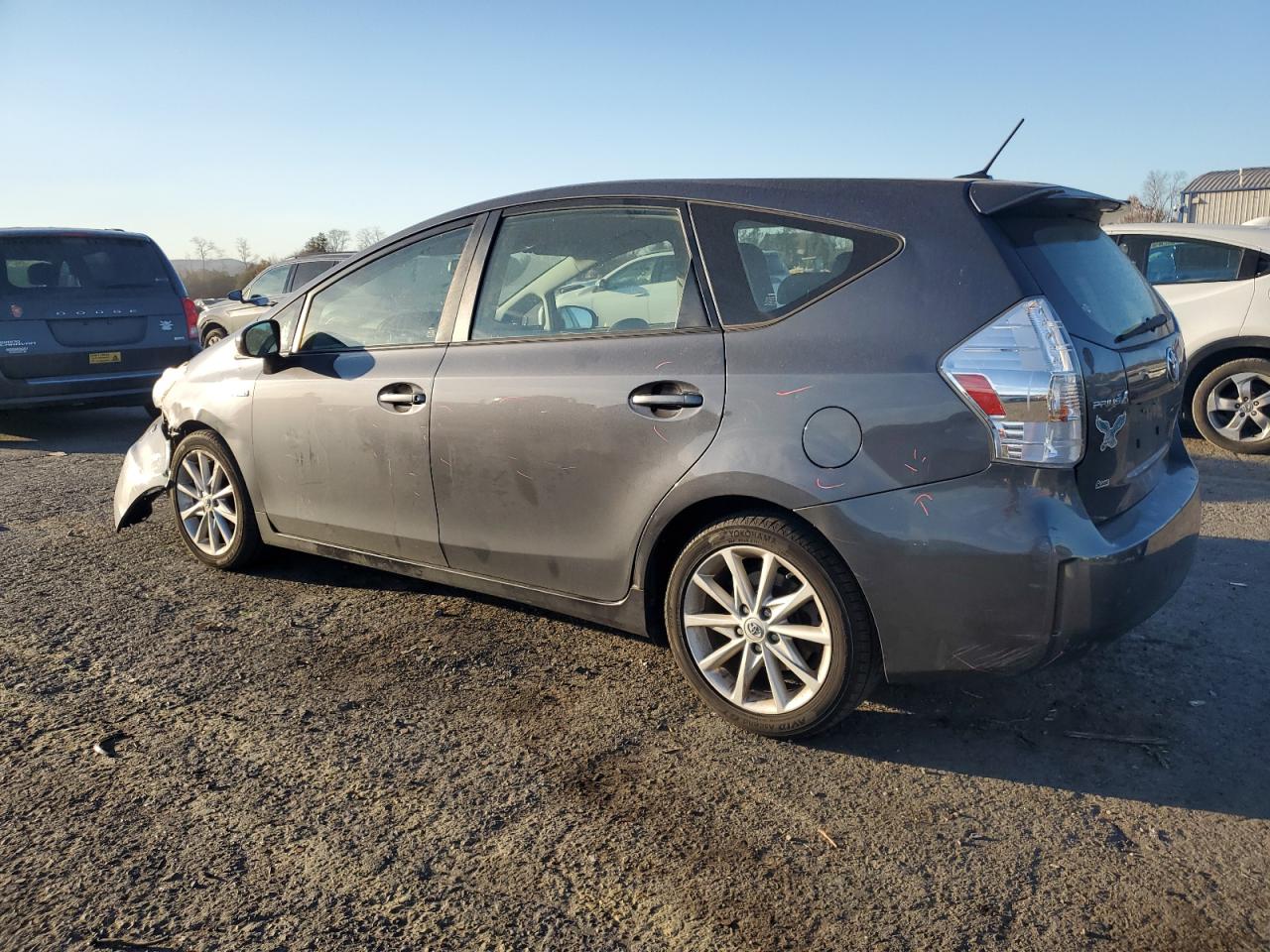 Lot #3029572093 2012 TOYOTA PRIUS V